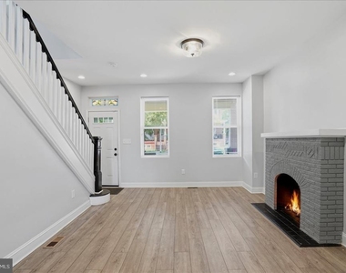 2605 Denison Street - Photo Thumbnail 6