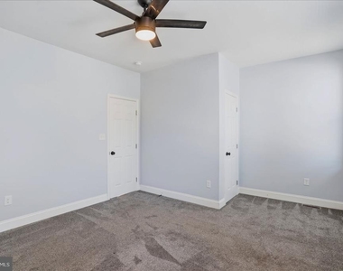2605 Denison Street - Photo Thumbnail 26