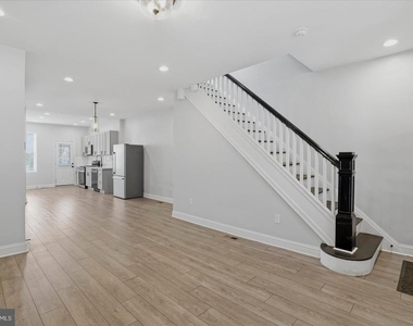 2605 Denison Street - Photo Thumbnail 5
