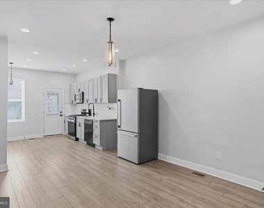 2605 Denison Street - Photo Thumbnail 14