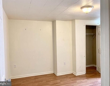 302 Decatur Street - Photo Thumbnail 2