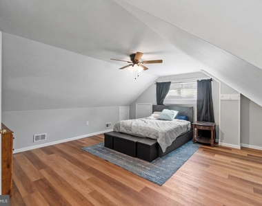 10 N Meadow Drive - Photo Thumbnail 12
