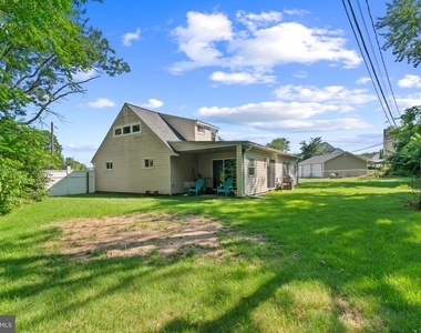 10 N Meadow Drive - Photo Thumbnail 24