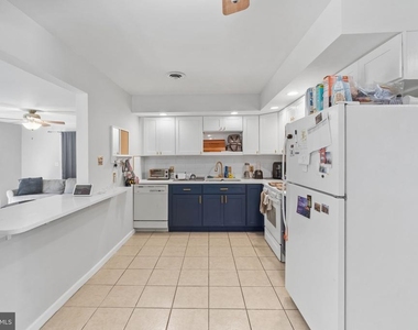 10 N Meadow Drive - Photo Thumbnail 6