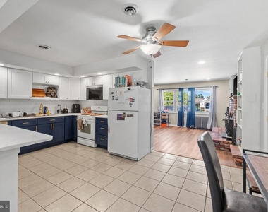 10 N Meadow Drive - Photo Thumbnail 7