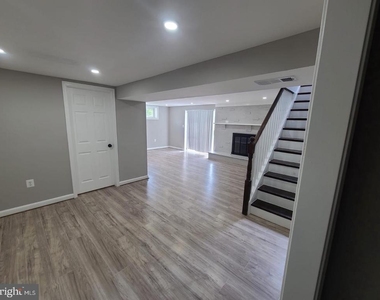 7657 3rd Avenue - Photo Thumbnail 22