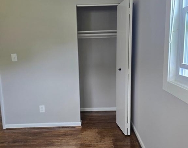 7657 3rd Avenue - Photo Thumbnail 1