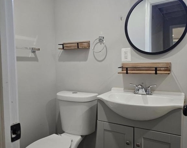 7657 3rd Avenue - Photo Thumbnail 4