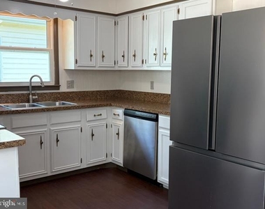 32655 Cedar Drive - Photo Thumbnail 6
