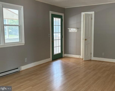 32655 Cedar Drive - Photo Thumbnail 5