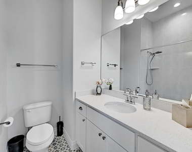 4809 Serene Hills Dr - Photo Thumbnail 26