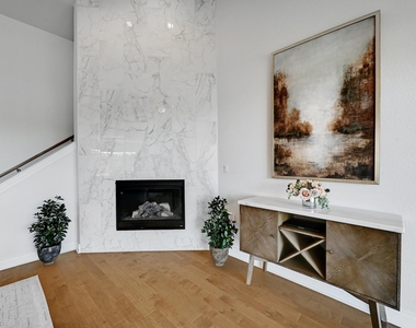 4809 Serene Hills Dr - Photo Thumbnail 4