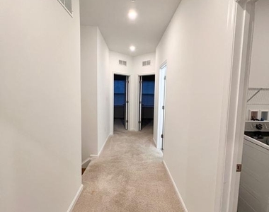 357 Andrew Court - Photo Thumbnail 41