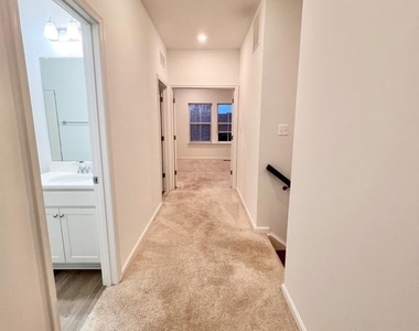 357 Andrew Court - Photo Thumbnail 29