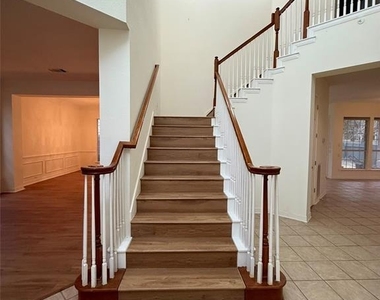 15220 Calaveras Dr - Photo Thumbnail 13
