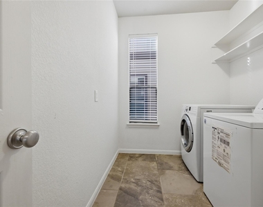 11400 W Parmer Ln - Photo Thumbnail 23
