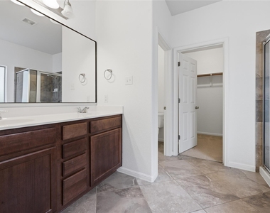 11400 W Parmer Ln - Photo Thumbnail 8