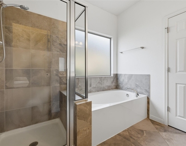 11400 W Parmer Ln - Photo Thumbnail 20