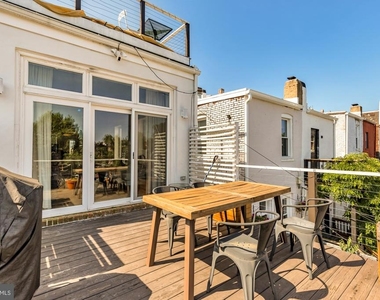 1207 Girard Street Nw - Photo Thumbnail 10