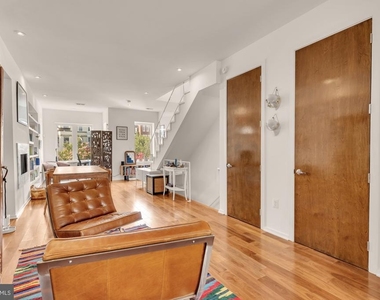 1207 Girard Street Nw - Photo Thumbnail 14