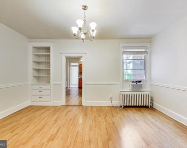 137 R Street Ne - Photo Thumbnail 9