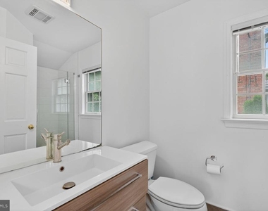4325 47th Street Nw - Photo Thumbnail 8
