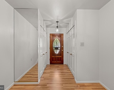 605 H Street Sw - Photo Thumbnail 4