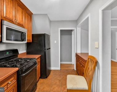 5016 East Capitol Street Ne - Photo Thumbnail 2