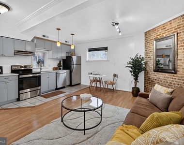 768 Quebec Place Nw - Photo Thumbnail 10