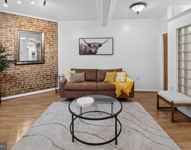 768 Quebec Place Nw - Photo Thumbnail 5
