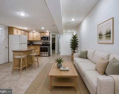 2151 Florida Avenue Nw - Photo Thumbnail 5