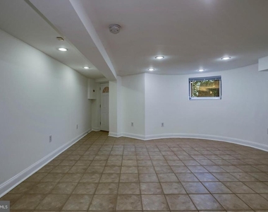 2151 Florida Avenue Nw - Photo Thumbnail 9