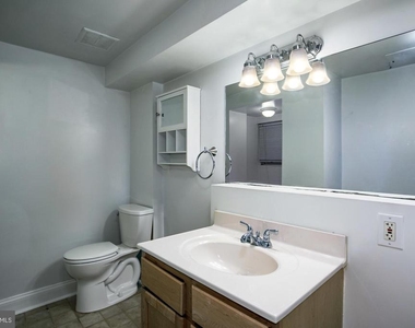 2151 Florida Avenue Nw - Photo Thumbnail 22