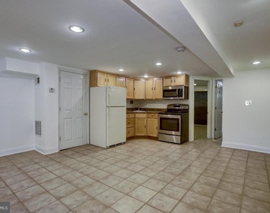 2151 Florida Avenue Nw - Photo Thumbnail 13