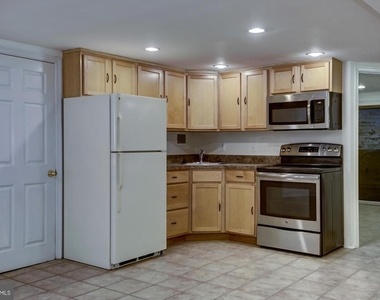 2151 Florida Avenue Nw - Photo Thumbnail 14