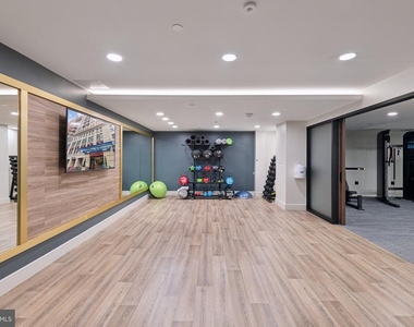 616 E Street Nw - Photo Thumbnail 31