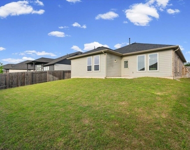 168 Ginger St - Photo Thumbnail 25