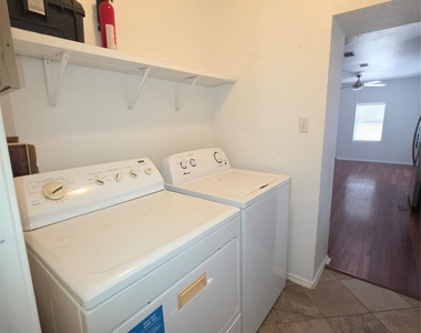 1166 Ridgeway Dr - Photo Thumbnail 21