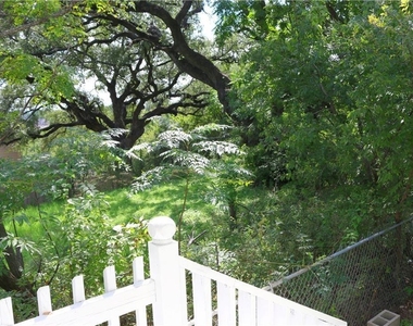 1166 Ridgeway Dr - Photo Thumbnail 15