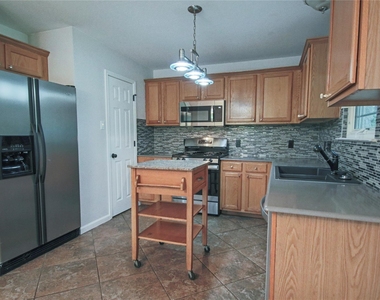 1109 Traci Michelle Dr - Photo Thumbnail 8
