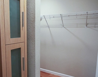 1109 Traci Michelle Dr - Photo Thumbnail 17