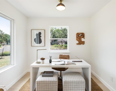 7604 Islander Dr - Photo Thumbnail 5