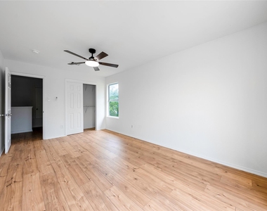 13701 Cambourne Dr - Photo Thumbnail 13