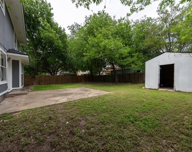 13701 Cambourne Dr - Photo Thumbnail 24