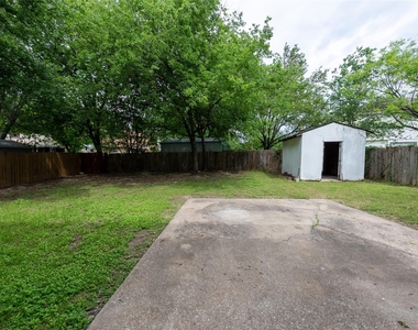 13701 Cambourne Dr - Photo Thumbnail 23