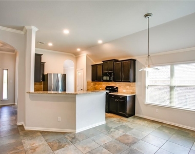 19709 Maiden Grass Dr - Photo Thumbnail 6
