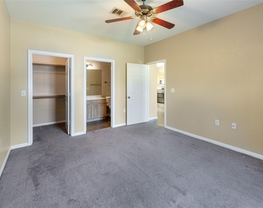 1311 E M Franklin Ave - Photo Thumbnail 10