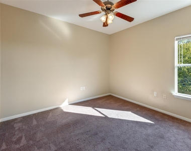 1311 E M Franklin Ave - Photo Thumbnail 13