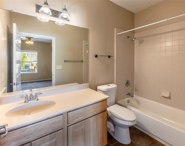 1311 E M Franklin Ave - Photo Thumbnail 12
