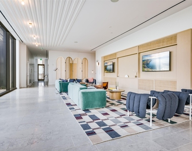 44 East Ave - Photo Thumbnail 10